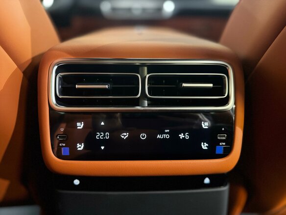 2026 Li Auto (Lixiang) L7 52.3 kWh I Рестайлинг, серый, 10590000 рублей - вид 4