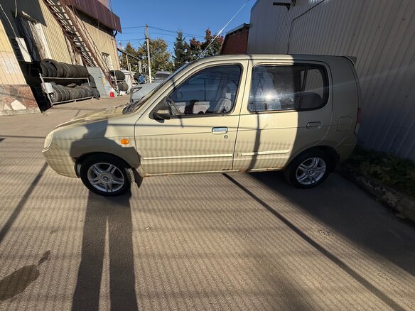 2006 BYD Flyer, золотистый, 105000 рублей - вид 8