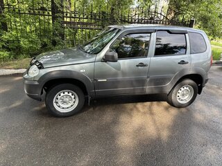 2013 Chevrolet Niva I Рестайлинг, серый, 500000 рублей, вид 5