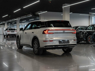 2026 Changan Qiyuan Q07 31.7 kWh, серый, 4250000 рублей, вид 4