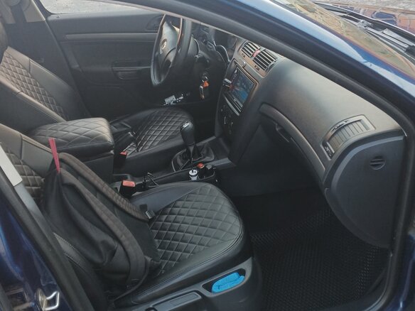 2007 Skoda Octavia II (A5), синий, 370000 рублей - вид 4