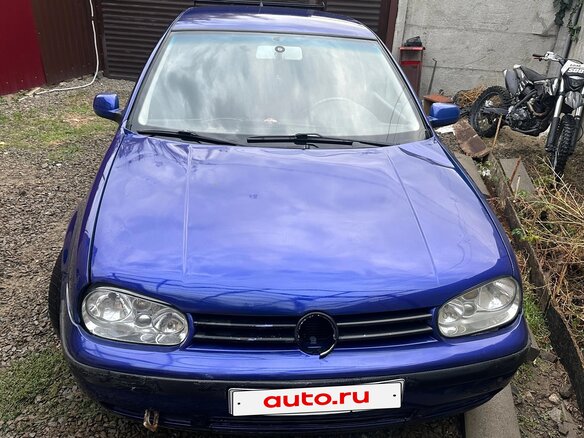 2001 Volkswagen Golf IV, синий, 135000 рублей - вид 2