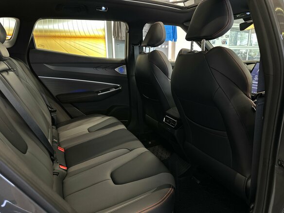 2026 Geely Cityray, серый, 3214990 рублей - вид 26