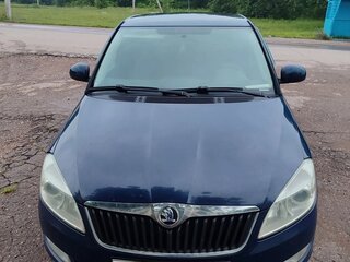 2013 Skoda Fabia II Рестайлинг, синий, 550000 рублей, вид 1