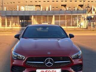 2020 Mercedes-Benz CLA 200 II (C118, X118), красный, 3090000 рублей, вид 1