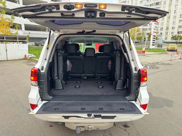 2015 Toyota Land Cruiser 200 Series Рестайлинг 2, белый, 5750000 рублей - вид 19