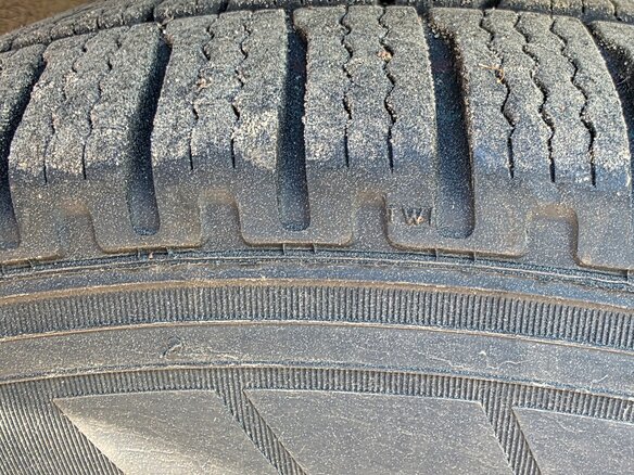 2009 Mercedes-Benz Sprinter, пурпурный, 1250000 рублей - вид 25