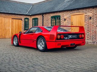 1989 Ferrari F40, красный, 360000000 рублей, вид 2