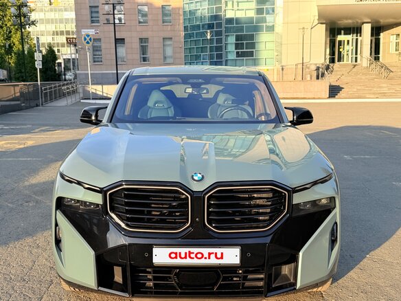 2023 BMW XM, зелёный - вид 7