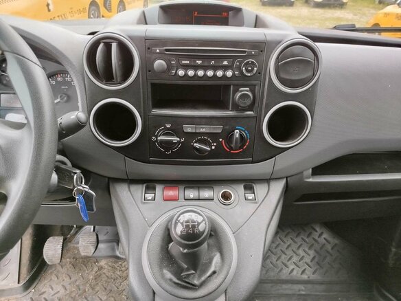 2021 Peugeot Partner, белый, 1043200 рублей - вид 7