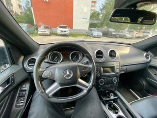 2011 Mercedes-Benz M-Класс 350 II (W164) Рестайлинг, чёрный, 1600000 рублей, вид 4