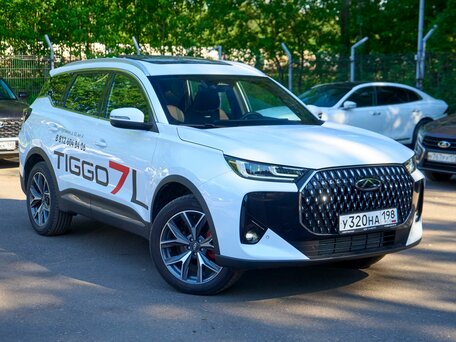 2025 Chery Tiggo 7L I, белый, 2690000 рублей, вид 3