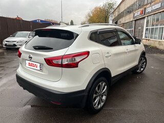 2018 Nissan Qashqai II, белый, 1730000 рублей, вид 3