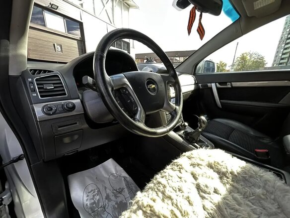 2012 Chevrolet Captiva I Рестайлинг, серебристый, 1120000 рублей - вид 11