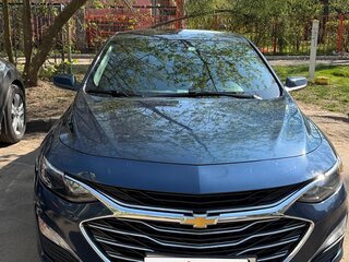 2020 Chevrolet Malibu IX Рестайлинг, синий, 1650000 рублей, вид 1