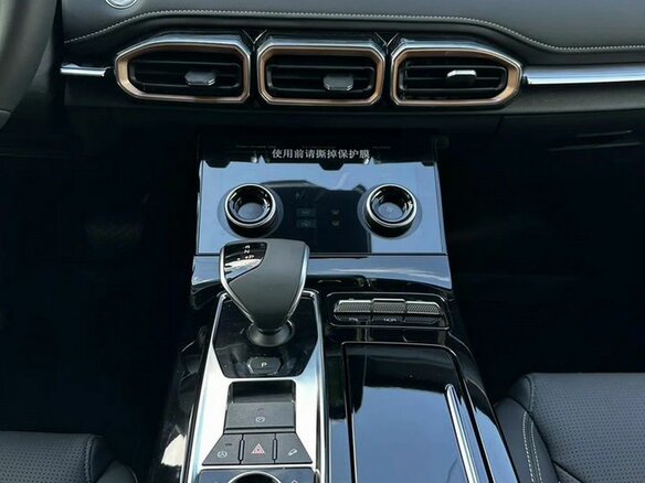 2026 Jetour X70+ I Рестайлинг, серый, 3399000 рублей - вид 23