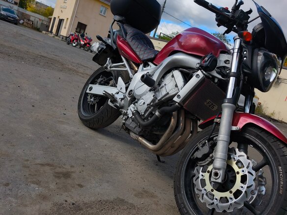2005 Yamaha FZ6, красный, 420000 рублей - вид 1