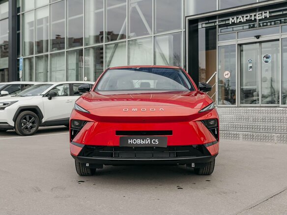 2026 Omoda C5 II, красный - вид 1