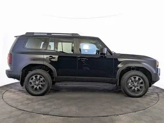 2026 Toyota Land Cruiser Prado 250 Series, чёрный, 12800000 рублей, вид 4