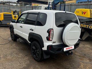2024 Lada (ВАЗ) Niva Travel I, белый, 1100000 рублей, вид 5