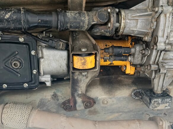 2005 Lada (ВАЗ) 2121 (4x4) I Рестайлинг, чёрный, 750000 рублей - вид 11