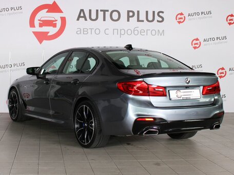 2017 BMW 5 серии 523i VII (G30/G31/G38), серый, 2950000 рублей, вид 2