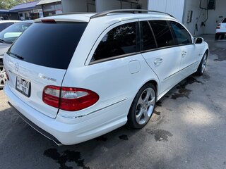 2005 Mercedes-Benz E-Класс 500 III (W211, S211), белый, 990000 рублей, вид 4