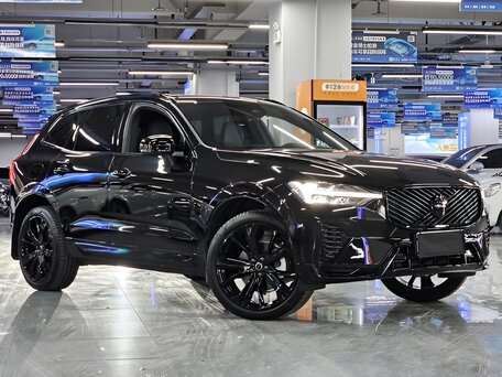 2026 Volvo XC60 II Рестайлинг 2, чёрный, 5590000 рублей, вид 3
