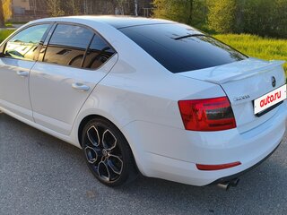 2015 Skoda Octavia III (A7), белый, 1450000 рублей, вид 5