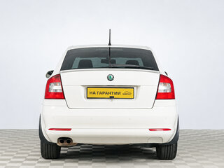 2012 Skoda Octavia II (A5) Рестайлинг, белый, 1119000 рублей, вид 5