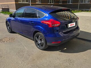2016 Ford Focus III Рестайлинг, синий, 810000 рублей, вид 4
