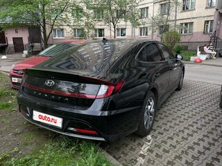 2022 Hyundai Sonata VIII (DN8), чёрный, 2650000 рублей, вид 4