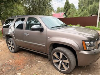 2012 Chevrolet Tahoe 6AT III, коричневый, 1800000 рублей, вид 4
