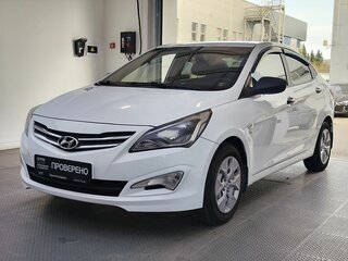 2015 Hyundai Solaris I Рестайлинг, белый, 960000 рублей, вид 1