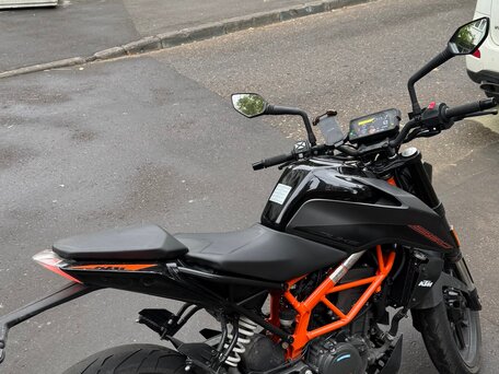 2023 KTM 390 Duke, чёрный, 490000 рублей, вид 2