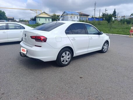2020 Volkswagen Polo VI, белый, вид 3