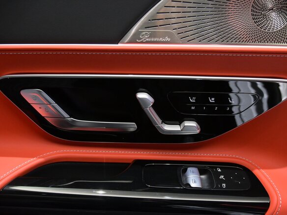 2025 Mercedes-Benz AMG GT 43 II, серебристый, 14000000 рублей - вид 17