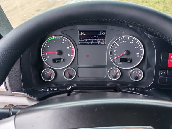 2011 MAN TGX, белый, 3500000 рублей - вид 32