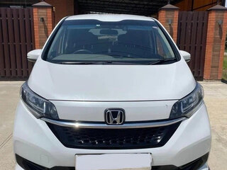 2023 Honda Freed II Рестайлинг, белый, 1490000 рублей, вид 1