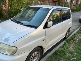 2001 Mitsubishi Dingo I Рестайлинг, белый, 185000 рублей, вид 1
