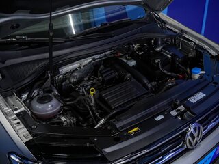 2019 Volkswagen Tiguan II, серебристый, 2650000 рублей, вид 5