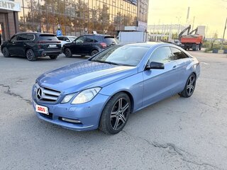 2010 Mercedes-Benz E-Класс 250 5G-Tronic IV (W212, S212, C207), голубой, 1090000 рублей, вид 2