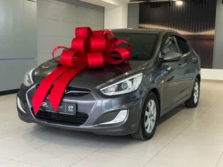 2013 Hyundai Solaris I, серый, 767000 рублей, вид 1
