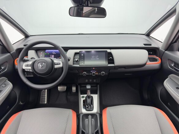 2022 Honda Fit Crosstar IV Рестайлинг, белый - вид 13