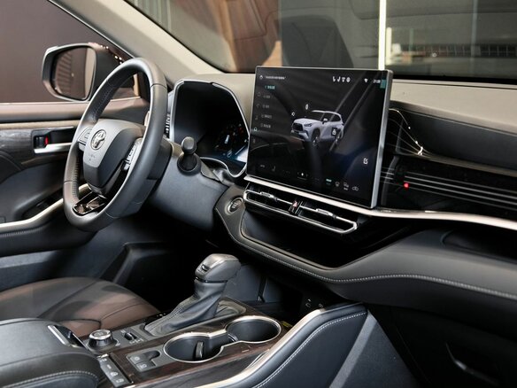 2026 Toyota Highlander IV (XU70), чёрный, 5750000 рублей - вид 14