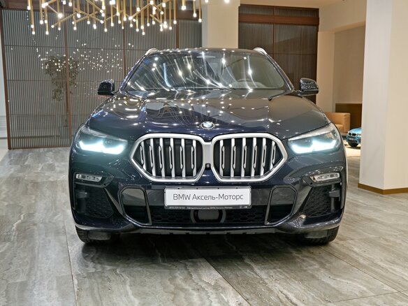 2020 BMW X6 30d III (G06), синий, 7080000 рублей - вид 1