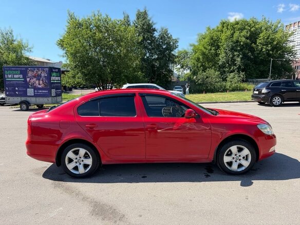 2012 Skoda Octavia II (A5) Рестайлинг, красный - вид 6