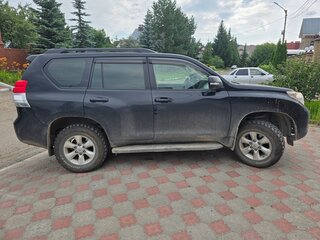 2010 Toyota Land Cruiser Prado 150 Series, чёрный, 3000000 рублей, вид 2
