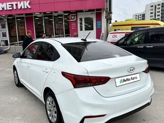 2018 Hyundai Solaris II, белый, 809000 рублей, вид 5