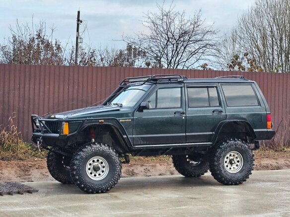 1992 Jeep Cherokee II (XJ), зелёный, 1150000 рублей - вид 11